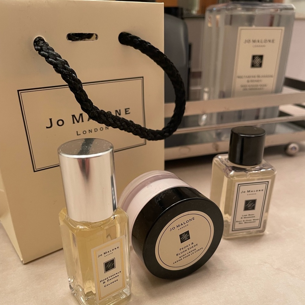 Jo Malone Minis Set: Honeysuckle Davana, Peony Blush Suede, Lime Basil Mandarin